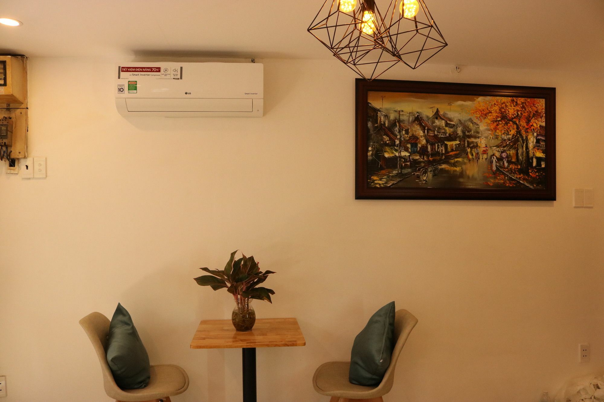 Saigoneer Khách sạn TP. Hồ Chí Minh
